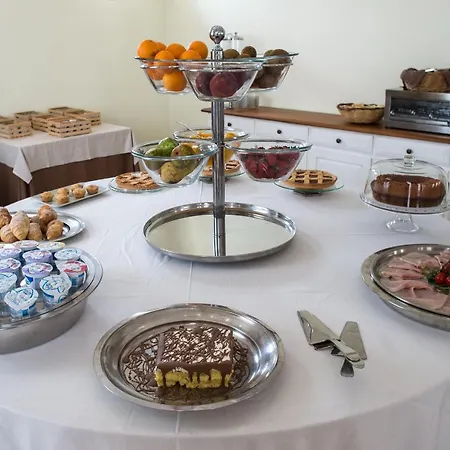 Victoria Torre Santa Sabina