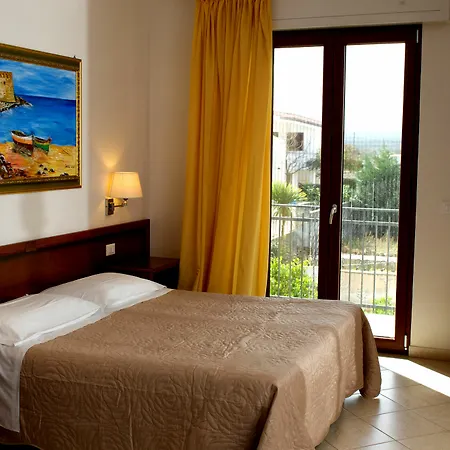 Hotel Victoria Torre Santa Sabina